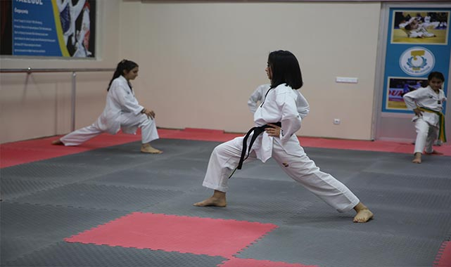 Şampiyon sporcular yetişiyor