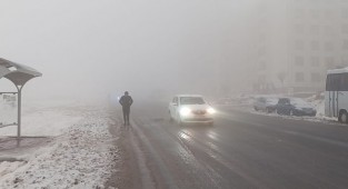 Şanlıurfa güne yoğun sis ve kar ile uyandı