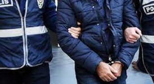 İş yerlerini soyan kişi yakalandı