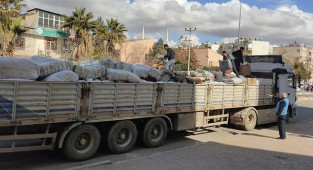 Şanlıurfa'dan Suriye'ye insanı yardım
