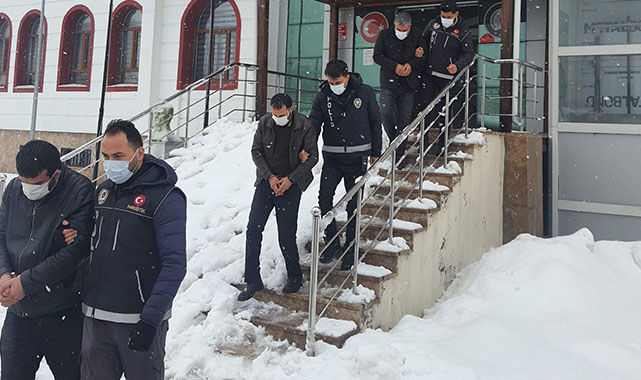 Uyuşturucu taciri 4 kişi tutuklandı!
