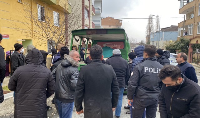 Babasını öldürdükten sonra teslim oldu