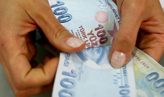 Bankalarda çalışan kadın sayısı artıyor!