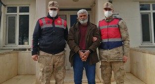 Urfa'da arazi kavgasında 3 kardeşi öldüren zanlı yakalandı
