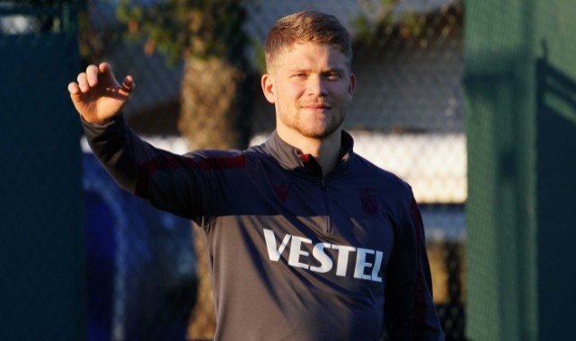 Cornelius Beşiktaş'ı yine boş geçmedi