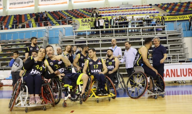 Fenerbahçe namağlup unvanını Şanlıurfa’da sürdürdü