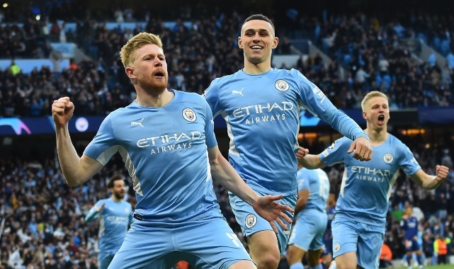 Manchester City, gol düellosunda avantajı kaptı