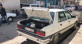 Oruç gününde borçla alınan çayı çaldı!