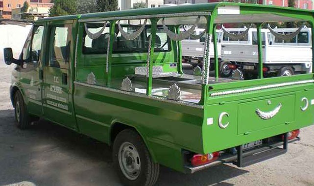 Otomobilin çarptığı kız hayatını kaybetti!