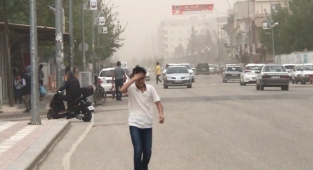 Toz fırtınası yaşamı olumsuz etkiledi