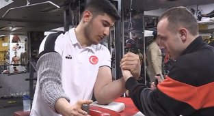 Urfalı sporcu, bir haftada 2 birincilik kazandı!