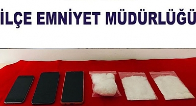 Eroin ve metamfetamin ele geçirildi! 4 gözaltı