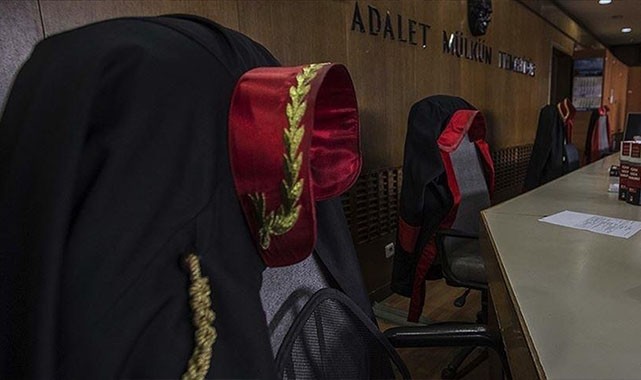 Görevde yükselme kararları Resmi Gazete'de