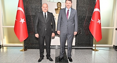Başkan Bicek’ten Vali Ayhan’a Ziyaret