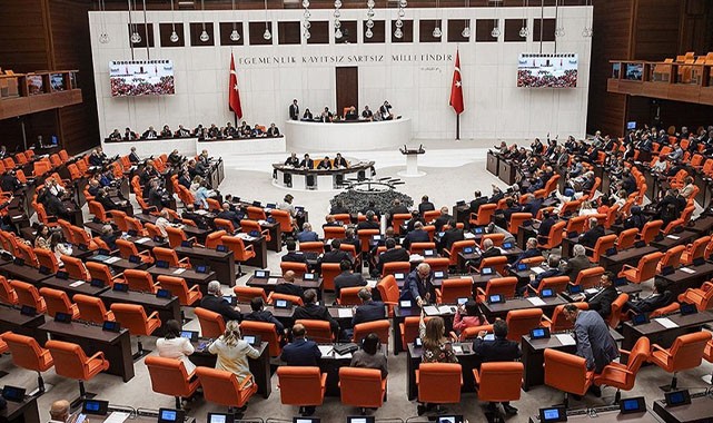 Bedelli askerlik düzenlemesi yasalaştı!