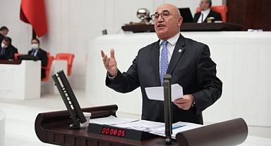 Ücretli öğretmenler için önerge verildi