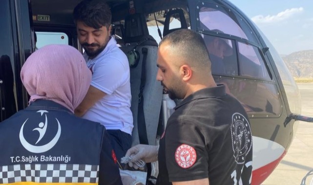 25 haftalık bebek uçakla Şanlıurfa'ya getirildi!