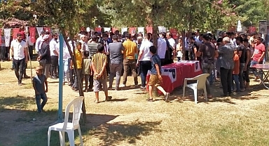 Akçakale’de CHP’ye toplu katılım!