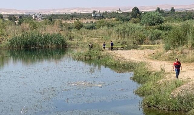Fırat Nehrine giren 2 genç kayboldu!