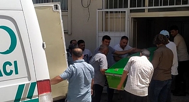 Süt sağımı yapan kişi akıma kapıldı!