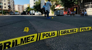 Toptancıya sokak ortasında kurşun yağdırdılar