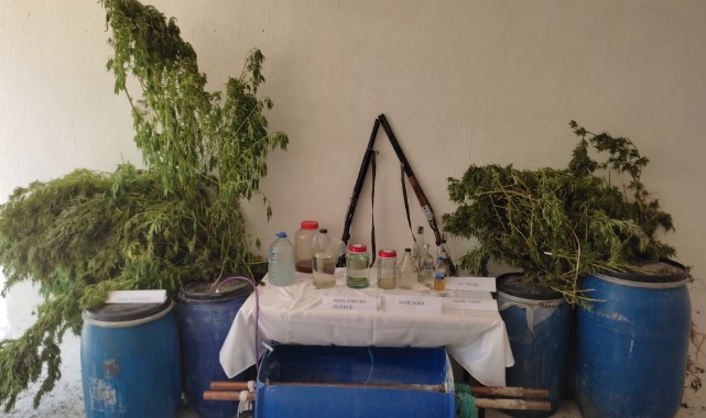 880 litre sahte içki ele geçirildi