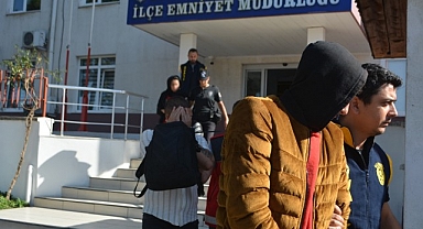 Balıkesir'de yaşlı kadını dolandıranlar Urfa'da yakalandı!