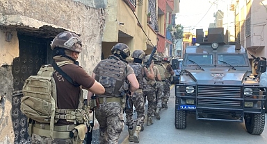 DEAŞ'a büyük operasyon: 8 gözaltı