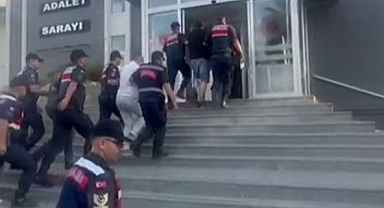 İş vaadi ile dolandıran çete çökertildi