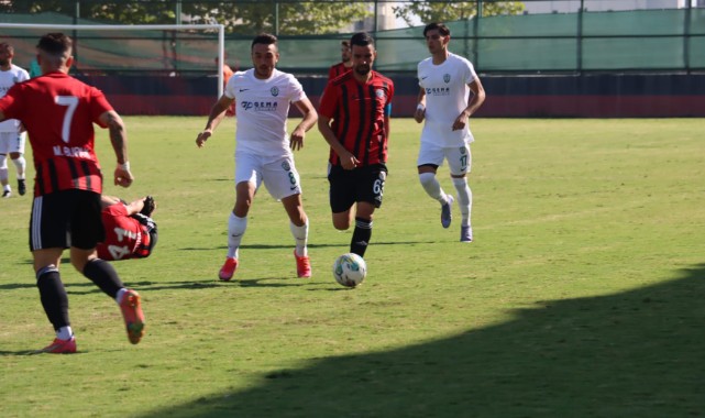 Karaköprü Belediyespor-Şile Yıldızspor: 1-1