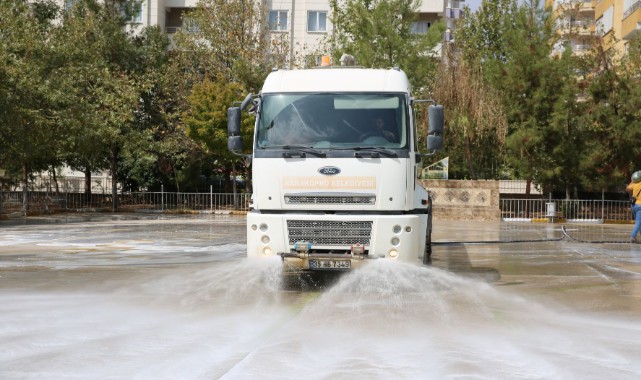 Okullarda kapsamlı temizlik başladı