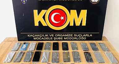 Telefon kaçakçılığı yapan 3 kişi yakalandı