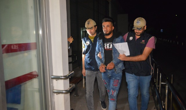 DEAŞ'a şafak operasyonu! 5 gözaltı