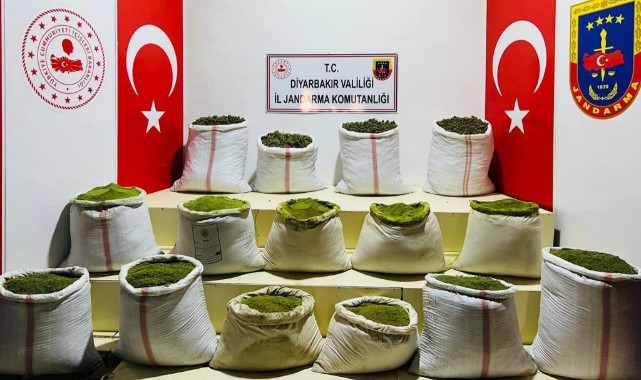 Eren-Abluka operasyonu devam ediyor