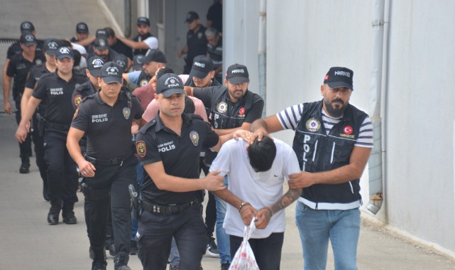 Uyuşturucu satıcılarına operasyon: 132 tutuklu