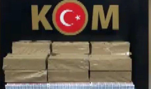 Kaçak sigara kağıdı operasyonu: 1 gözaltı