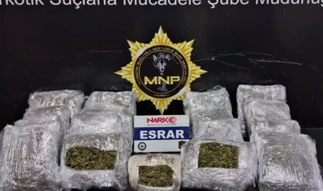 Kargo ile esrar ticaretine şok baskın: 8 gözaltı