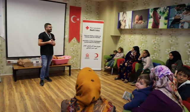 Şanlıurfa'da anne adaylarına diş sağlığı eğitimi verildi