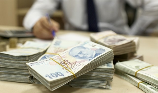 Bakan Nebati: Tüm ücretli çalışanlar,  gelir ve damga vergisinden muaf olacaktır