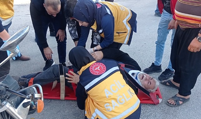 Otomobil motosikletle çarpıştı, yaralı sürücü feryat etti