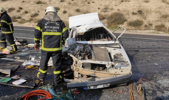 Şanlıurfa otoyolunda feci kaza! 1 çocuk hayatını kaybetti
