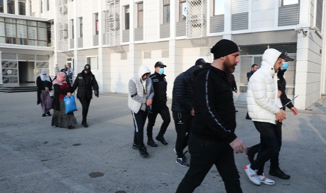Asayiş operasyonunda 13 şüpheli tutuklandı