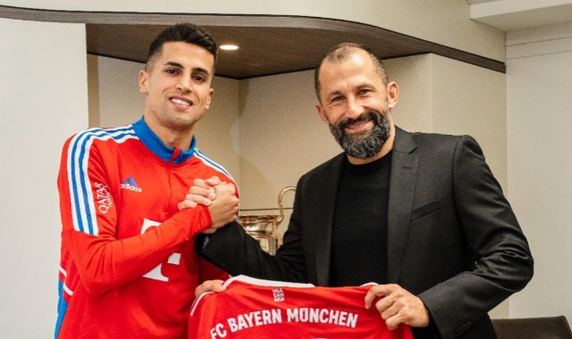 Bayern Münih, Cancelo transferini açıkladı