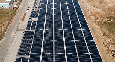 CW Enerji Şanlıurfa'da fabrikanın çatısına GES kurulumu gerçekleştirdi