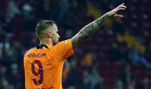 Galatasaray, Seferovic ile yolları ayırdı