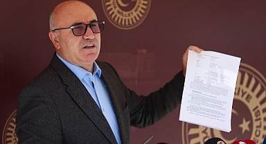“Gerçek gazeteciler kuru ekmeğe muhtaç, yandaşlar ise”