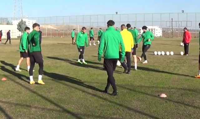 Şanlıurfaspor,Çorumspor’a bileniyor!