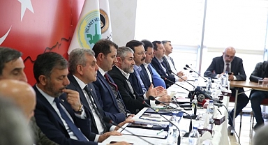 Bakan Nebati'den tepki