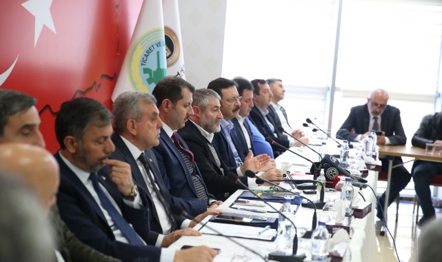 Bakan Nebati'den tepki