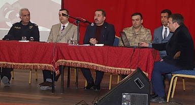 Başkan Baydilli emlakçılarla görüştü! Kiraları yükseltmeyin!